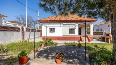 Chalet en venta en Calle de Gallareta, Punta Umbría de 850.000 €