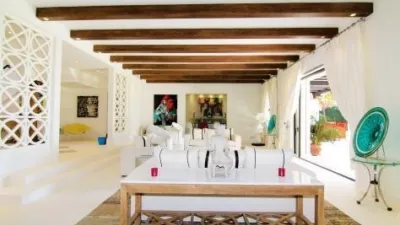 Chalet on Avenida del Pilar photo 4