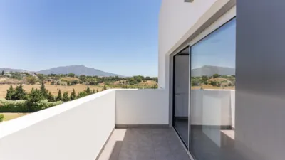 Penthouse on Calle Pico Alcazaba photo 9
