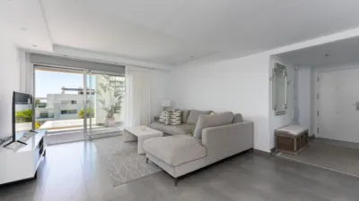 Penthouse on Calle Pico Alcazaba photo 3