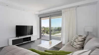 Penthouse on Calle Pico Alcazaba photo 4