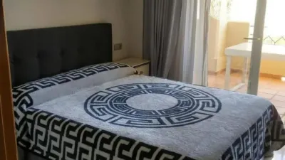 Apartment in Whater Gardens photo 11
