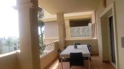 Apartment in Whater Gardens photo 2