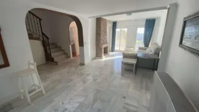 Terraced house in Zona Sohail photo 11