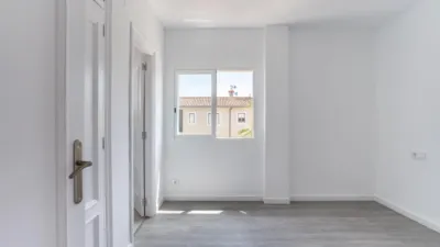 Apartment on Tossalet Street photo 14