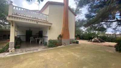 Chalet on Urb los Riachuelos Street photo 10
