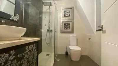 Duplex in University-Campus photo 21