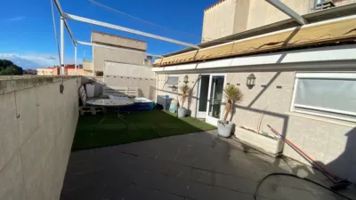 Top-floor apartment on Calle Vereda de Jaén photo 26