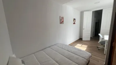 Piso en alquiler en Calle de Campomanes - Imagen 7
