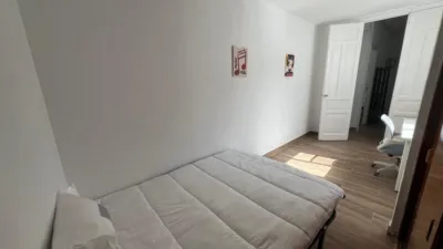 Piso en alquiler en Calle de Campomanes - Imagen 10
