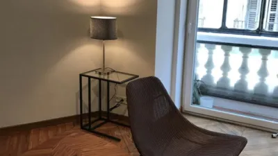 Piso en alquiler en Calle de la Cruz - Imagen 2