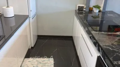 Casa adosada en venta en Calle de Hoyo de la Arena, Valdestillas de 199.000 €