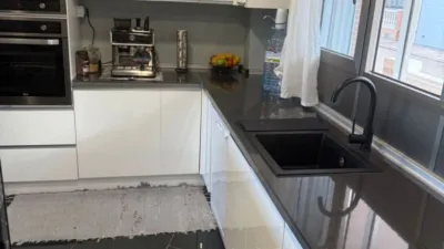 Casa adosada en venta en Calle de Hoyo de la Arena, Valdestillas de 199.000 €