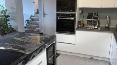 Casa adosada en venta en Calle de Hoyo de la Arena, Valdestillas de 199.000 €