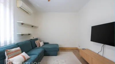 Piso en alquiler en Calle de Manuel - Imagen 3