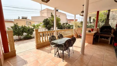 Chalet en venta en Calle de los Ángeles, Aguadulce Norte (Distrito Aguadulce. Roquetas de Mar) de 420.000 €