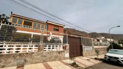 Chalet en venta en Calle de los Ángeles, Aguadulce Norte (Distrito Aguadulce. Roquetas de Mar) de 420.000 €