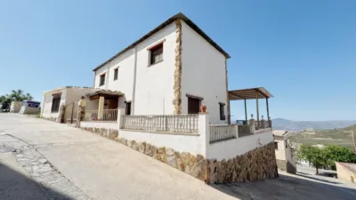 Chalet on Federico Garcia Lorca Street photo 2