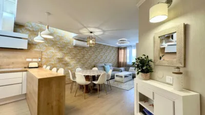 Casa adosada en venta en Paseo de las Acacias, Aguadulce Sur (Distrito Aguadulce. Roquetas de Mar) de 297.000 €