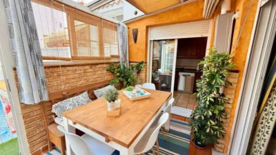Casa adosada en venta en Calle Manuel Rosero, cerca de Calle de Almedina, Aguadulce Sur (Distrito Aguadulce. Roquetas de Mar) de 374.000 €