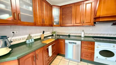 Casa adosada en venta en Calle Manuel Rosero, cerca de Calle de Almedina, Aguadulce Sur (Distrito Aguadulce. Roquetas de Mar) de 374.000 €