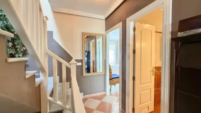 Casa adosada en venta en Calle Manuel Rosero, cerca de Calle de Almedina, Aguadulce Sur (Distrito Aguadulce. Roquetas de Mar) de 374.000 €