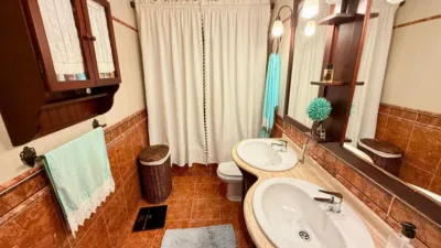 Casa adosada en venta en Calle Manuel Rosero, cerca de Calle de Almedina, Aguadulce Sur (Distrito Aguadulce. Roquetas de Mar) de 374.000 €