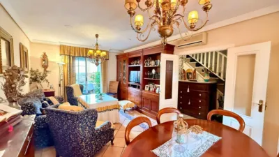 Casa adosada en venta en Calle Manuel Rosero, cerca de Calle de Almedina, Aguadulce Sur (Distrito Aguadulce. Roquetas de Mar) de 374.000 €