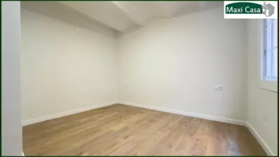 Piso en venta en Carrer del Doctor Letamendi, cerca de Carrer del Canigó, Horta (Distrito Horta-Guinardó. Barcelona Capital) de 257.000 €