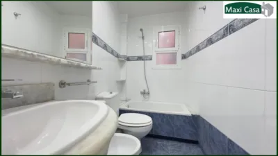 Piso en venta en Carrer del Doctor Letamendi, cerca de Carrer del Canigó, Horta (Distrito Horta-Guinardó. Barcelona Capital) de 257.000 €