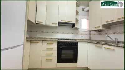 Piso en venta en Carrer del Doctor Letamendi, cerca de Carrer del Canigó, Horta (Distrito Horta-Guinardó. Barcelona Capital) de 257.000 €