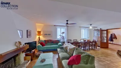 Casa en venta en Baion, Bayon (Resto Parroquia). Municipio de Vilanova de Arousa de 347.000 €