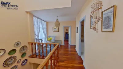 Semi-detached house on Calle de Arousa photo 14