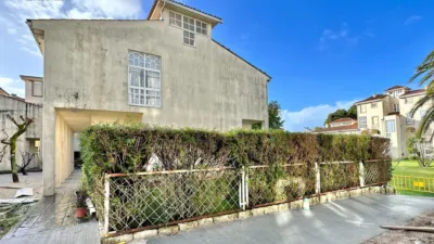 Semi-detached house on Calle de Arousa photo 21