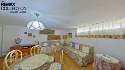 Semi-detached house on Calle de Arousa photo 27