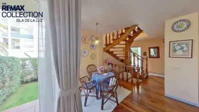Semi-detached house on Calle de Arousa photo 4