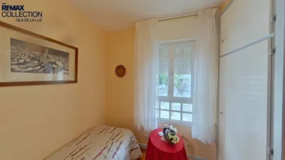 Semi-detached house on Calle de Arousa photo 5