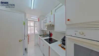 Semi-detached house on Calle de Arousa photo 6