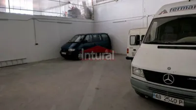 Nave industrial en alquiler en Calle de la A - Vista 3
