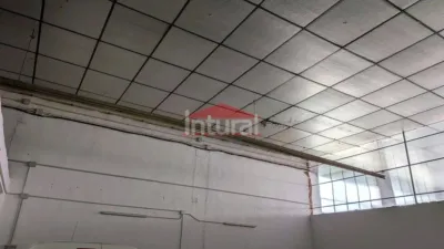 Nave industrial en alquiler en Calle de la A - Més