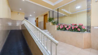 Apartment on Calle de Ramón Gallud photo 27