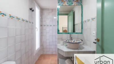 Chalet en venta en Calle de Isaac Peral, cerca de Calle del Doctor Tolosa Latour, Centro-Zona Playas (Chipiona) de 900.000 €