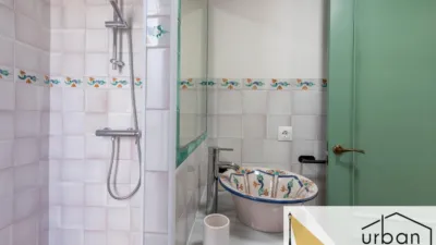 Chalet en venta en Calle de Isaac Peral, cerca de Calle del Doctor Tolosa Latour, Centro-Zona Playas (Chipiona) de 900.000 €