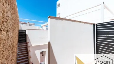 Chalet en venta en Calle de Isaac Peral, cerca de Calle del Doctor Tolosa Latour, Centro-Zona Playas (Chipiona) de 900.000 €