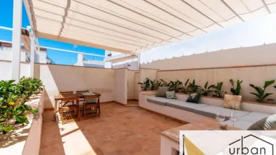 Chalet en venta en Calle de Isaac Peral, cerca de Calle del Doctor Tolosa Latour, Centro-Zona Playas (Chipiona) de 900.000 €