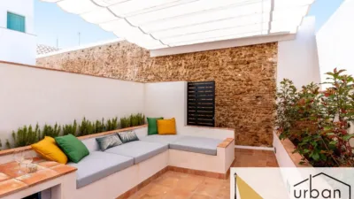 Chalet en venta en Calle de Isaac Peral, cerca de Calle del Doctor Tolosa Latour, Centro-Zona Playas (Chipiona) de 900.000 €