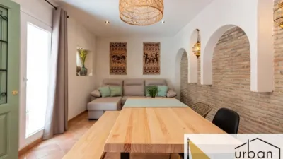 Chalet en venta en Calle de Isaac Peral, cerca de Calle del Doctor Tolosa Latour, Centro-Zona Playas (Chipiona) de 900.000 €