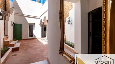 Chalet en venta en Calle de Isaac Peral, cerca de Calle del Doctor Tolosa Latour, Centro-Zona Playas (Chipiona) de 900.000 €