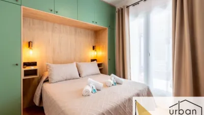 Chalet en venta en Calle de Isaac Peral, cerca de Calle del Doctor Tolosa Latour, Centro-Zona Playas (Chipiona) de 900.000 €