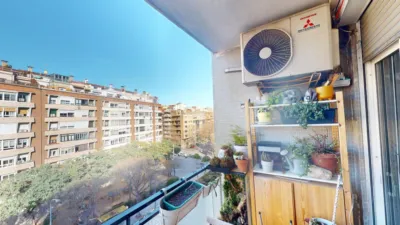 Piso en venta en Carrer d'Aragó, cerca de Carrer del Dos de Maig, La Sagrada Família (Distrito Eixample. Barcelona Capital) de 430.000 €